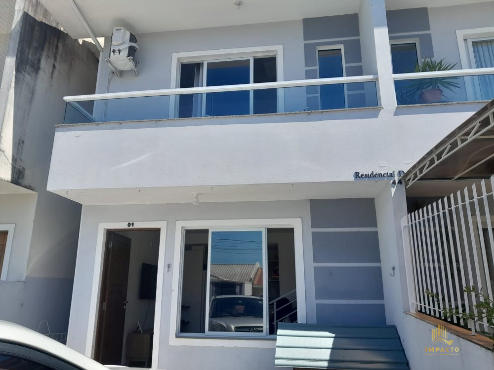 Sobrado à venda  no Bela Vista - Palhoça, SC. Imóveis