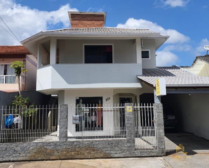 Casa à venda  no São Sebastião - Palhoça, SC. Imóveis