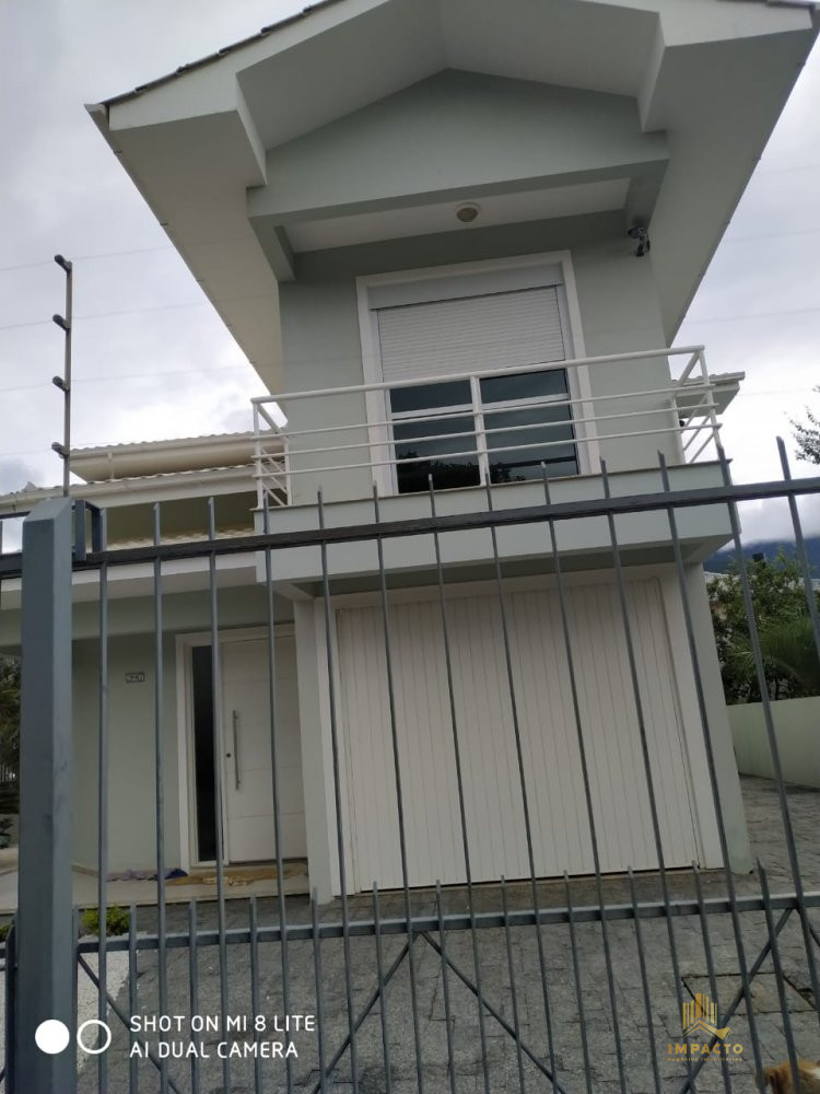 Casa à venda  no Praia de Fora - Palhoça, SC. Imóveis