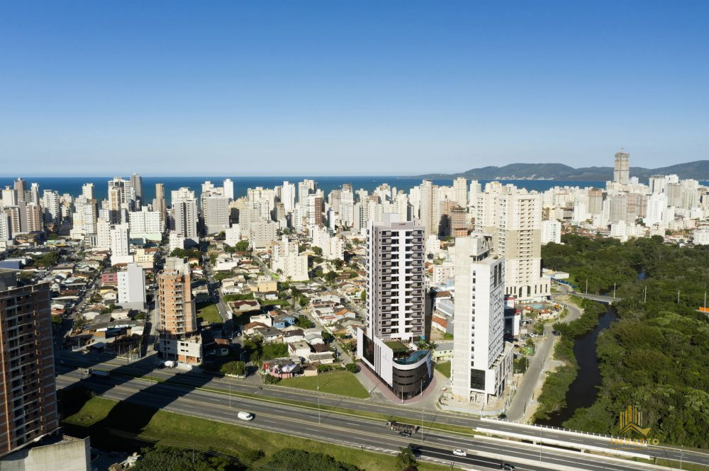 Apartamento à venda  no Meia Praia - Itapema, SC. Imóveis