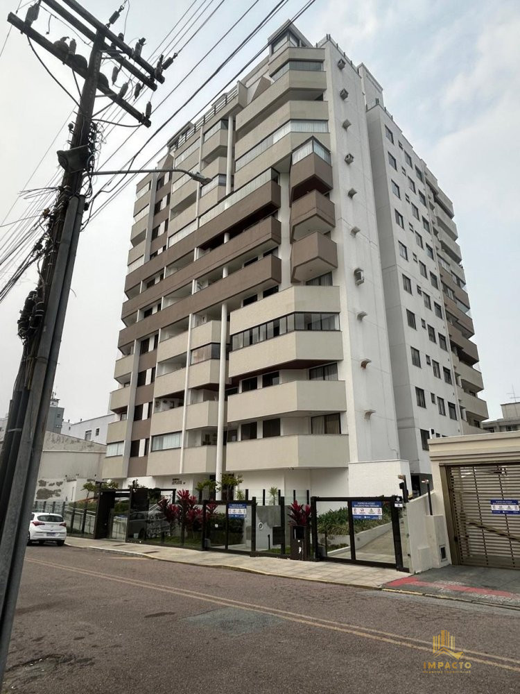 Apartamento à venda  no Balneário - Florianópolis, SC. Imóveis