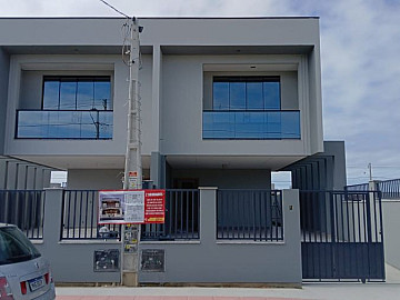 Sobrado � Venda